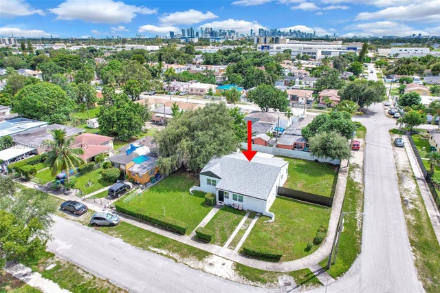5 of 77 - 1090 Nw 77th St, Miami, FL