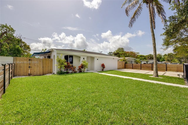 4 of 33 - 12245 Nw 2nd Ave, North Miami, FL