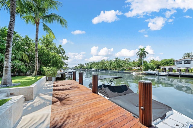 5 of 52 - 4510 Prairie Ave, Miami Beach, FL
