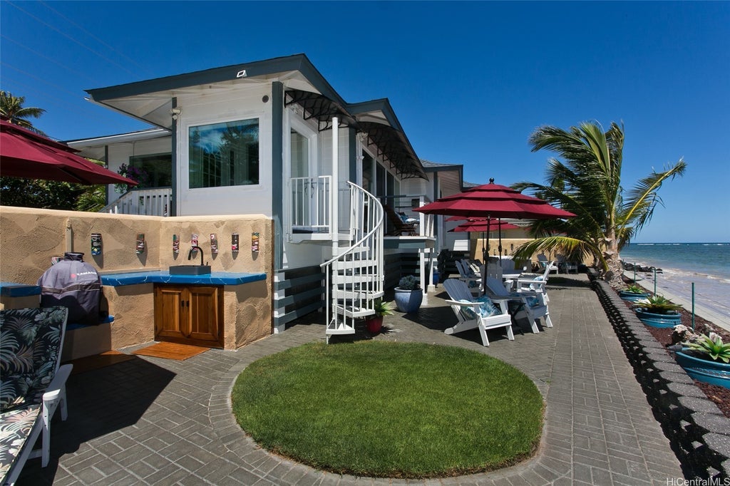 53-823 Kamehameha Highway, Hauula