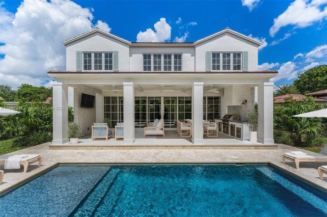 2 of 25 - 5950 Sw 83rd St, South Miami, FL