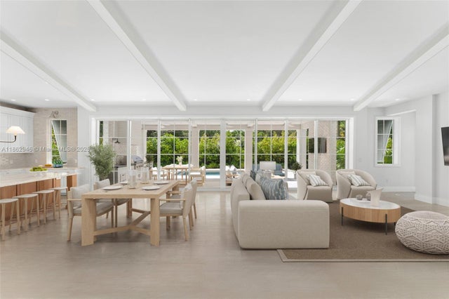 3 of 25 - 5950 Sw 83rd St, South Miami, FL