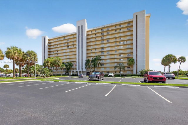 1 of 50 - 3200 N Highway A1a 1107, Fort Pierce, FL