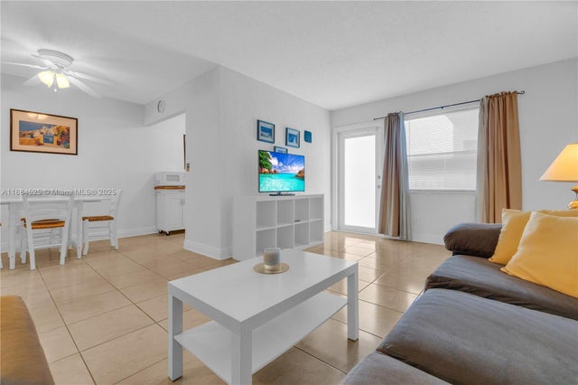 1 of 39 - 1750 Jefferson St 502, Hollywood, FL