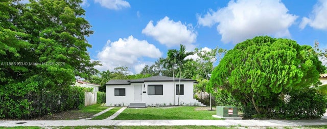 1 of 35 - 82 Ne 117th St, Miami, FL