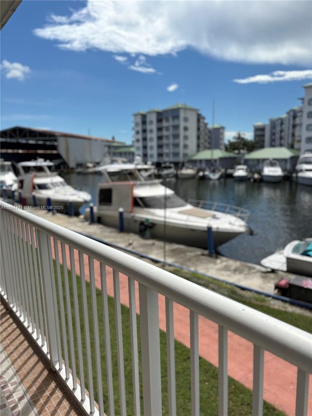 5 of 21 - 1800 Nw 24th Ave 208, Miami, FL