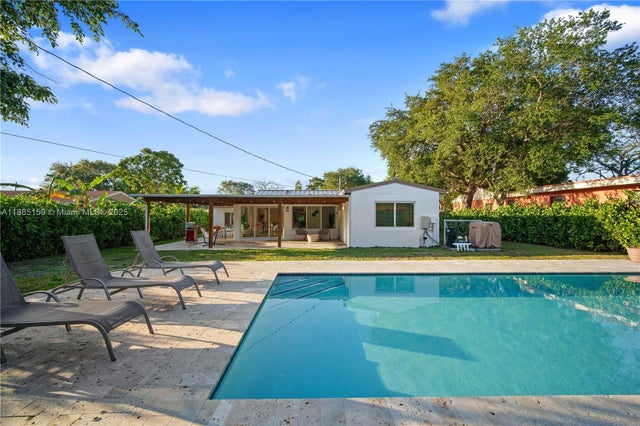 2 of 50 - 1360 Ne 138th St, North Miami, FL