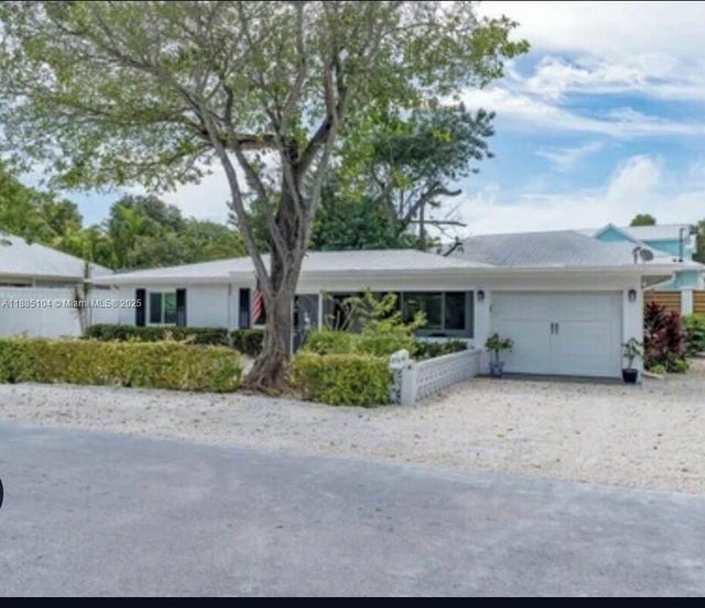 3 of 25 - 275 Pueblo St, Tavernier, FL