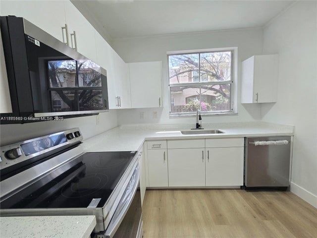 4 of 31 - 129 Riverwalk Cir 129, Sunrise, FL
