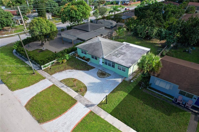 4 of 22 - N/A, North Miami Beach, FL