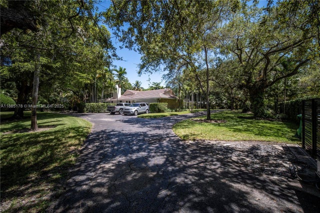 3 of 38 - 11905 Sw 67th Ave, Pinecrest, FL