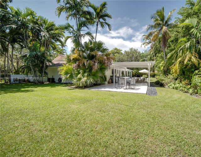 5 of 38 - 11905 Sw 67th Ave, Pinecrest, FL