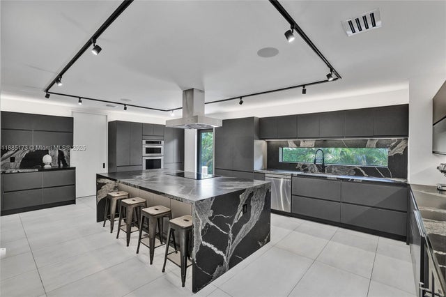 3 of 44 - 14135 N Miami Ave, Miami, FL