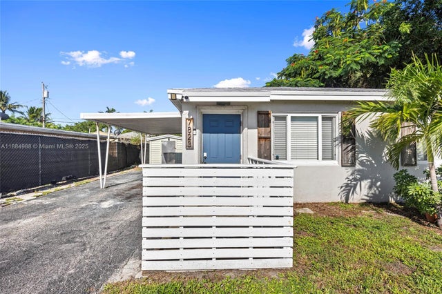 1 of 13 - 7823 Loomis St, Other, FL