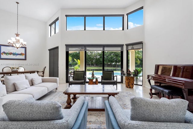 4 of 65 - 430 Alexandra Cir, Weston, FL