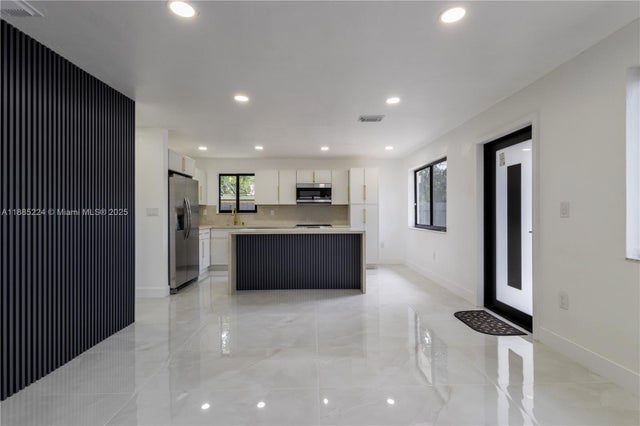 5 of 20 - 1781 Nw 94th St, Miami, FL
