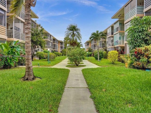 1 of 10 - 1395 Ne 167th St 315, Miami, FL