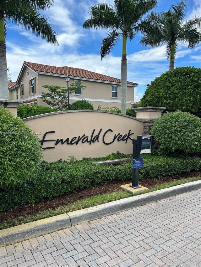 1 of 21 - 12434 Emerald Creek Mnr, Plantation, FL