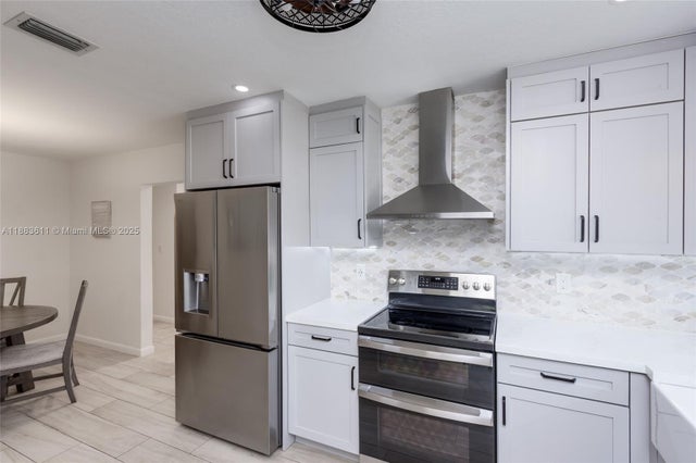 3 of 28 - 210 Sw 64th Ave, Pembroke Pines, FL