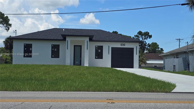1 of 27 - 939 Sentinela Blvd, Lehigh Acres, FL