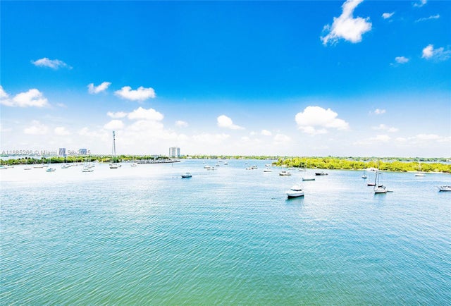 2 of 32 - 7928 West Dr 510, North Bay Village, FL