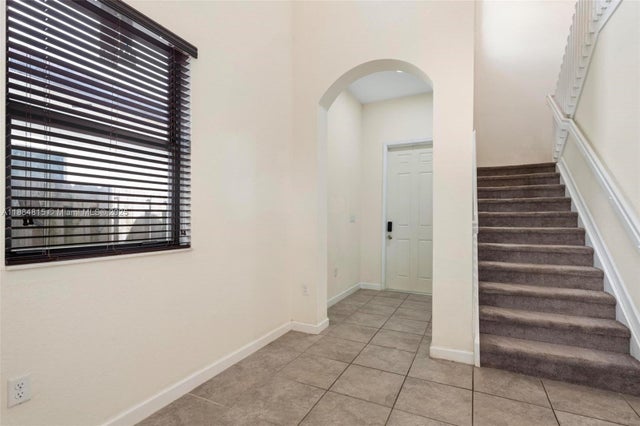 5 of 43 - 158 Ne 23rd Ter, Homestead, FL