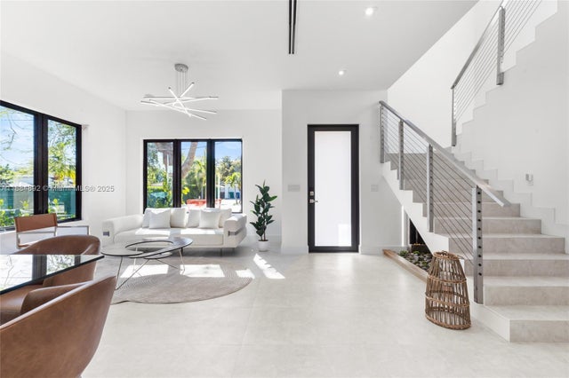 5 of 39 - 2523 Red Road, Coral Gables, FL