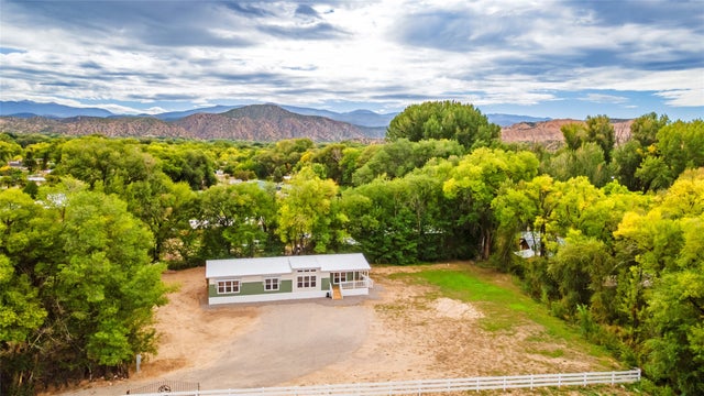 691a State Rd 76, Chimayo