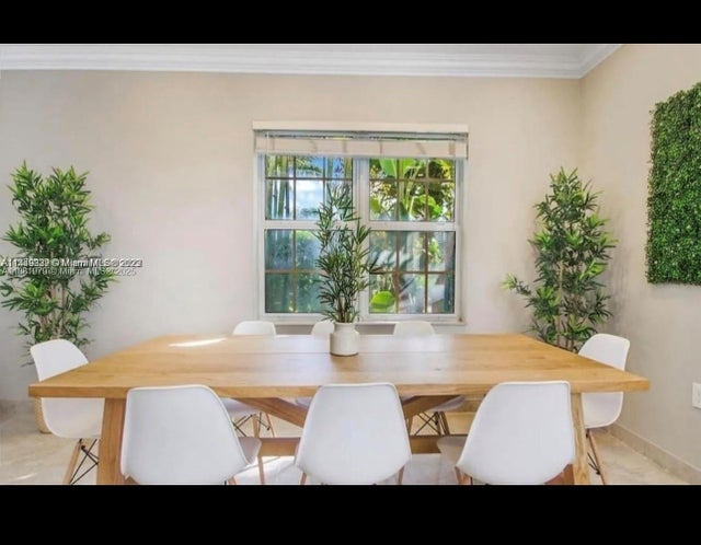 4 of 25 - 149 Nw 48th St, Miami, FL