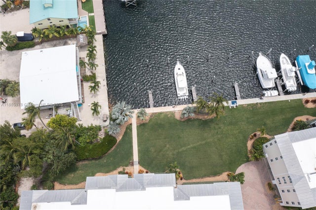 3 of 10 - 101 Gulfview Dr 202, Islamorada, FL