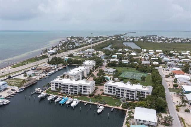 4 of 10 - 101 Gulfview Dr 202, Islamorada, FL