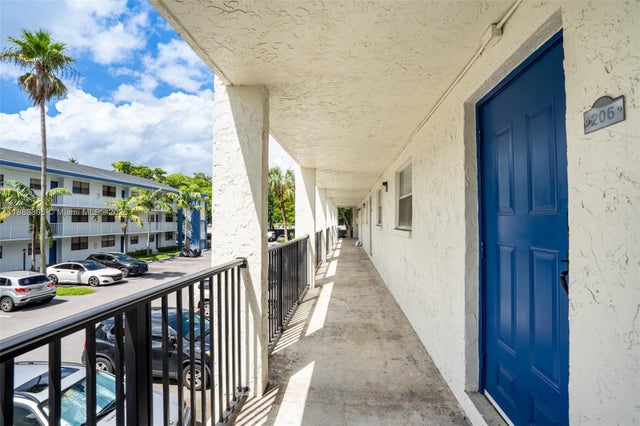 2 of 26 - 5090 Sw 64th Ave 206, Davie, FL