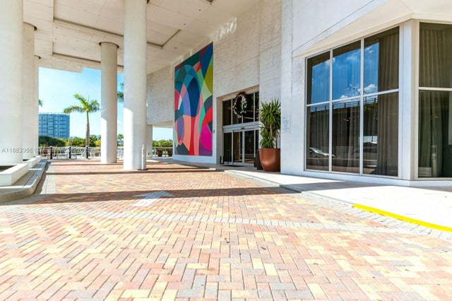 1 of 39 - 4010 S Ocean Dr T4109, Hollywood, FL