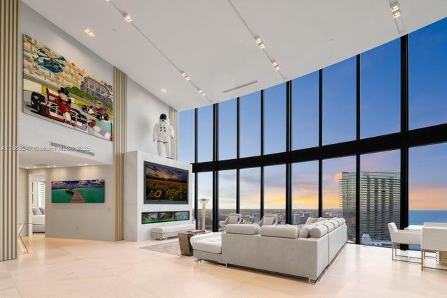 3 of 93 - 18555 Collins Ave 4405, Sunny Isles Beach, FL