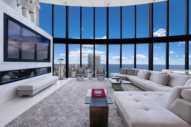 5 of 93 - 18555 Collins Ave 4405, Sunny Isles Beach, FL