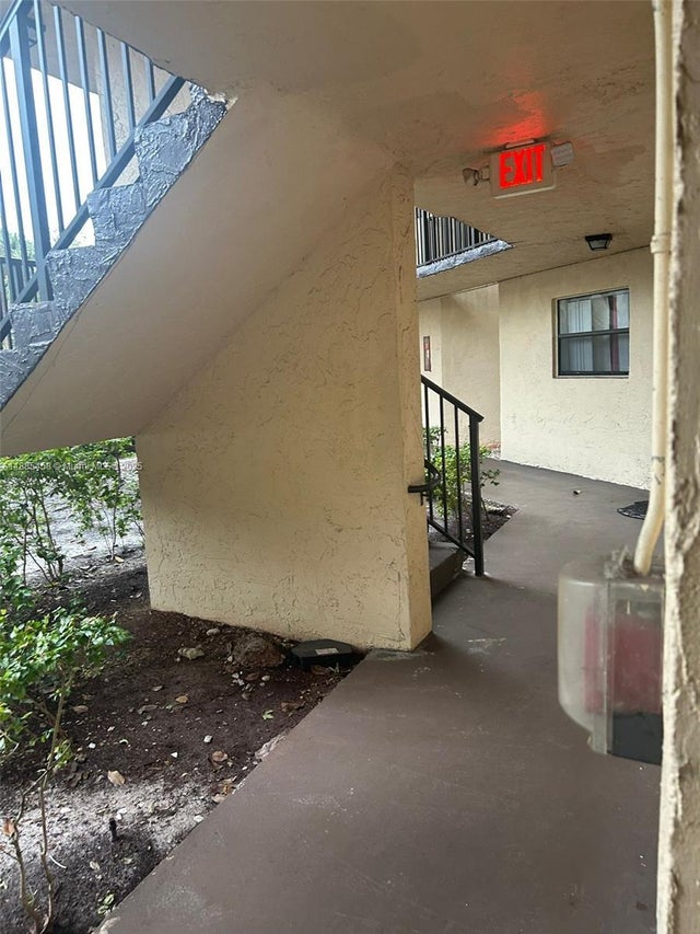 2 of 17 - 6555 W Broward Blvd 104, Plantation, FL