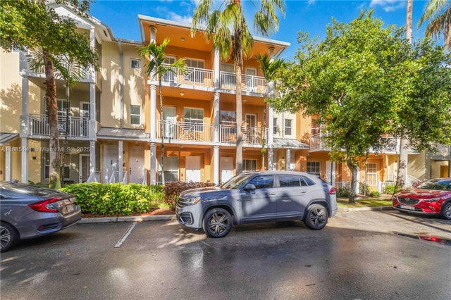 2 of 24 - 357 Sw 13th Ter 357, Fort Lauderdale, FL