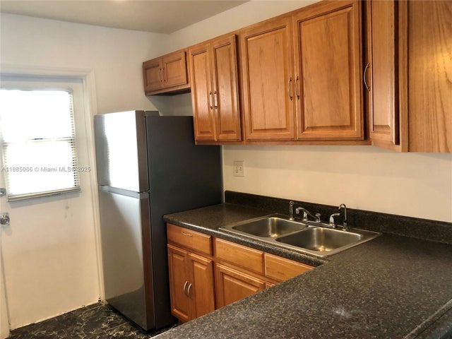 5 of 29 - 8121 Sw 24th Ct 304, Davie, FL