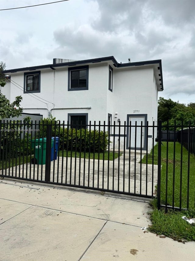 1 of 16 - 2771 Nw 43rd Ter, Miami, FL