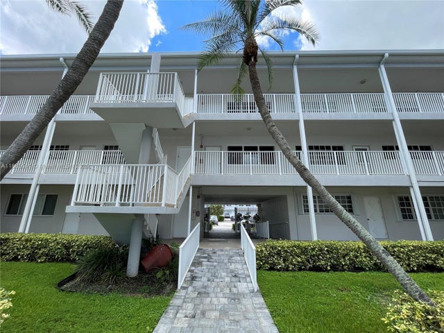 3 of 35 - 462 Golden Isles Dr 211, Hallandale Beach, FL