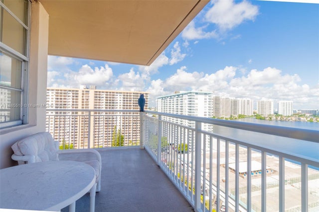 1 of 52 - 250 174th St 1816, Sunny Isles Beach, FL