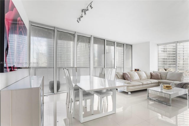 2 of 22 - 465 Brickell Ave 2702, Miami, FL
