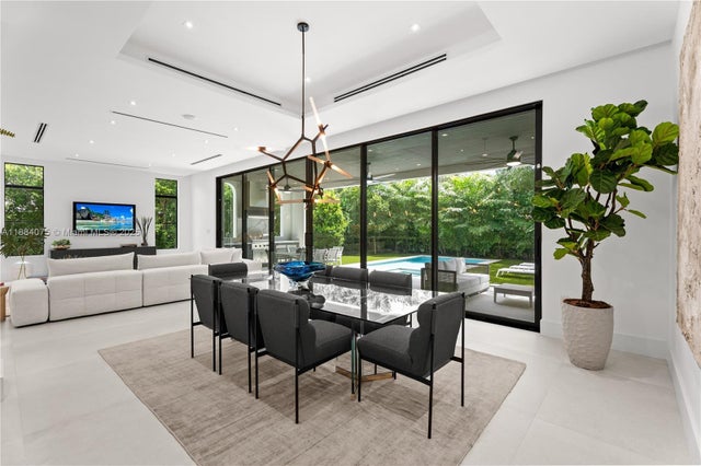 5 of 50 - 7001 Sw 71st Ave, Miami, FL