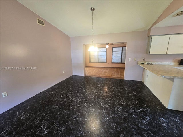 5 of 20 - 250 Tanager Avenue, Sebring, FL