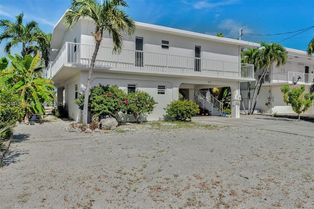 1 of 71 - 64 W Plaza Del Sol, Islamorada, FL