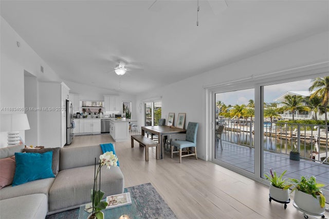 4 of 71 - 64 W Plaza Del Sol, Islamorada, FL