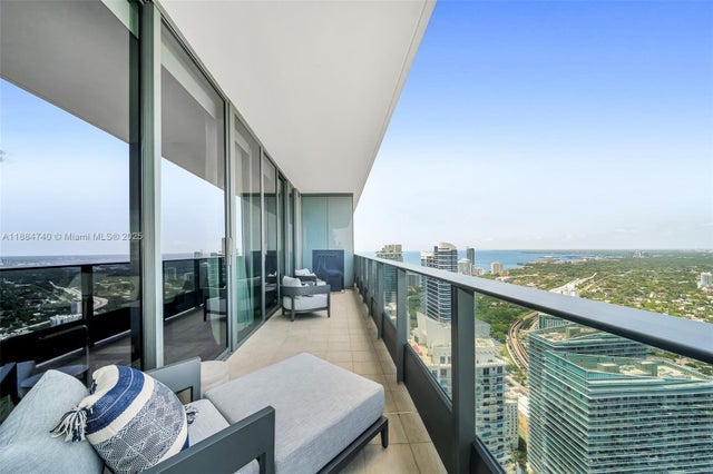 2 of 38 - 1000 Brickell Plz Ph5807, Miami, FL