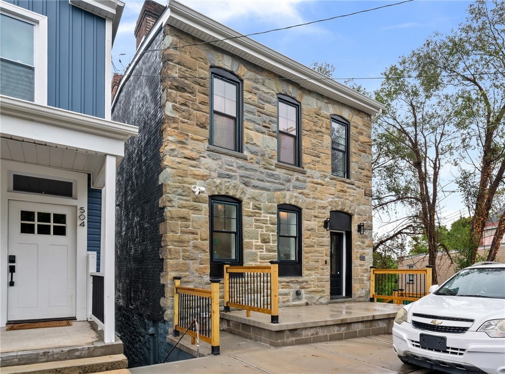 502 Natchez Street, Mt Washington