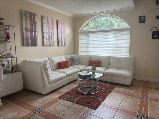 5 of 94 - 250 Nw 151st Ave, Pembroke Pines, FL