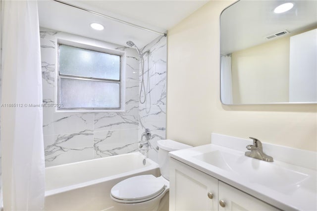 5 of 10 - 10016 Twin Lakes Dr 36-c, Coral Springs, FL